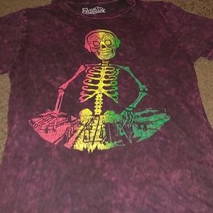 Rasta skeleton shirt.